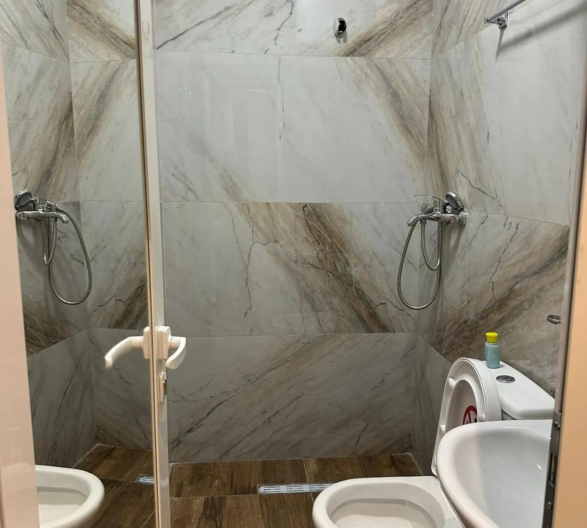 Meko Apartments Tiran